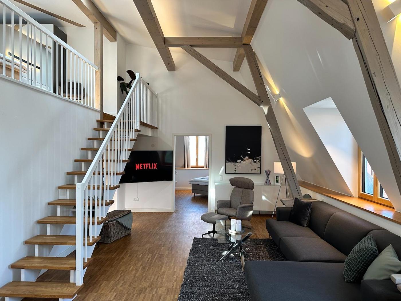 Apartamento Truly - Viel Platz Fuer Business & Familie - Modern, Garage, Fahrstuhl Augsburgo Exterior foto
